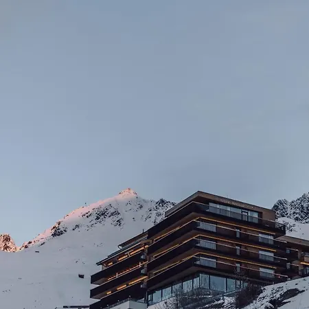 Hotel Schöne Aussicht