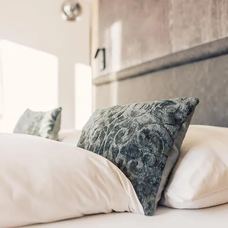 Schoene Aussicht Hotel 4*