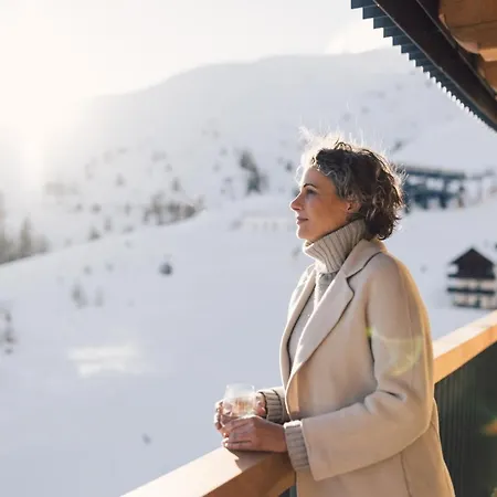 Schoene Aussicht ホテル