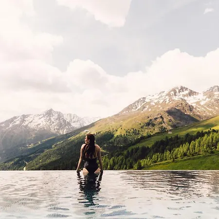 Schoene Aussicht Szálloda Sölden