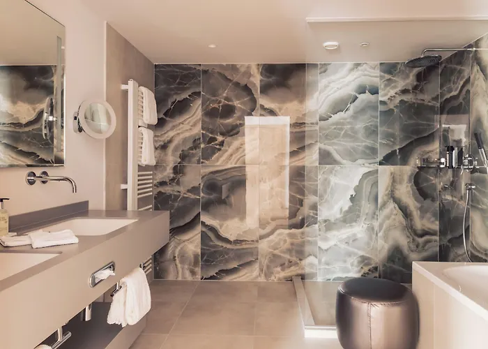 Schoene Aussicht 4* Sölden