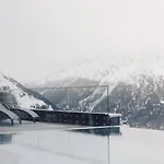 Отель Schoene Aussicht 4*